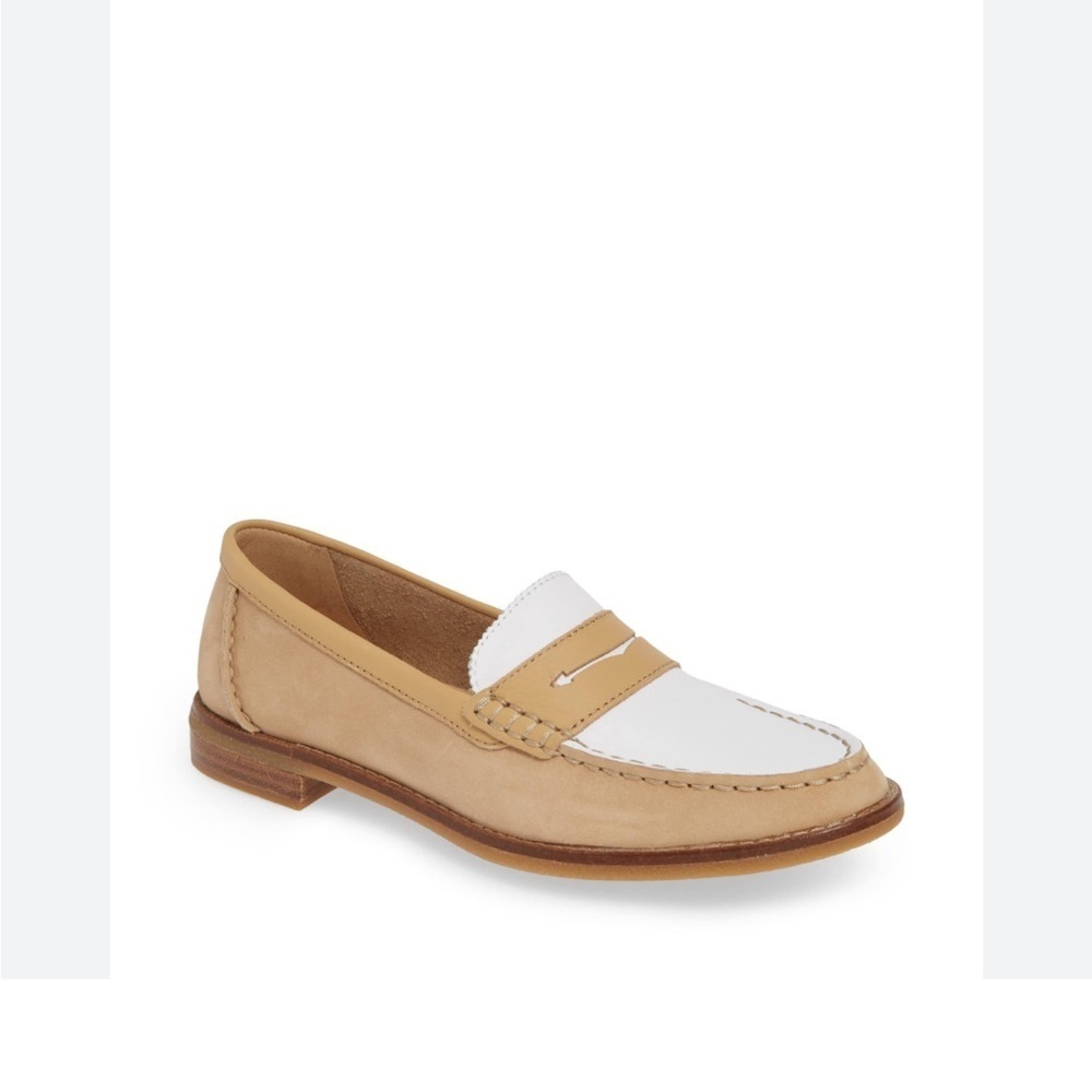 EUC SPERRY SEAPORT PENNY TRI-TONE LOAFER WOMEN’S SIZE 7.5